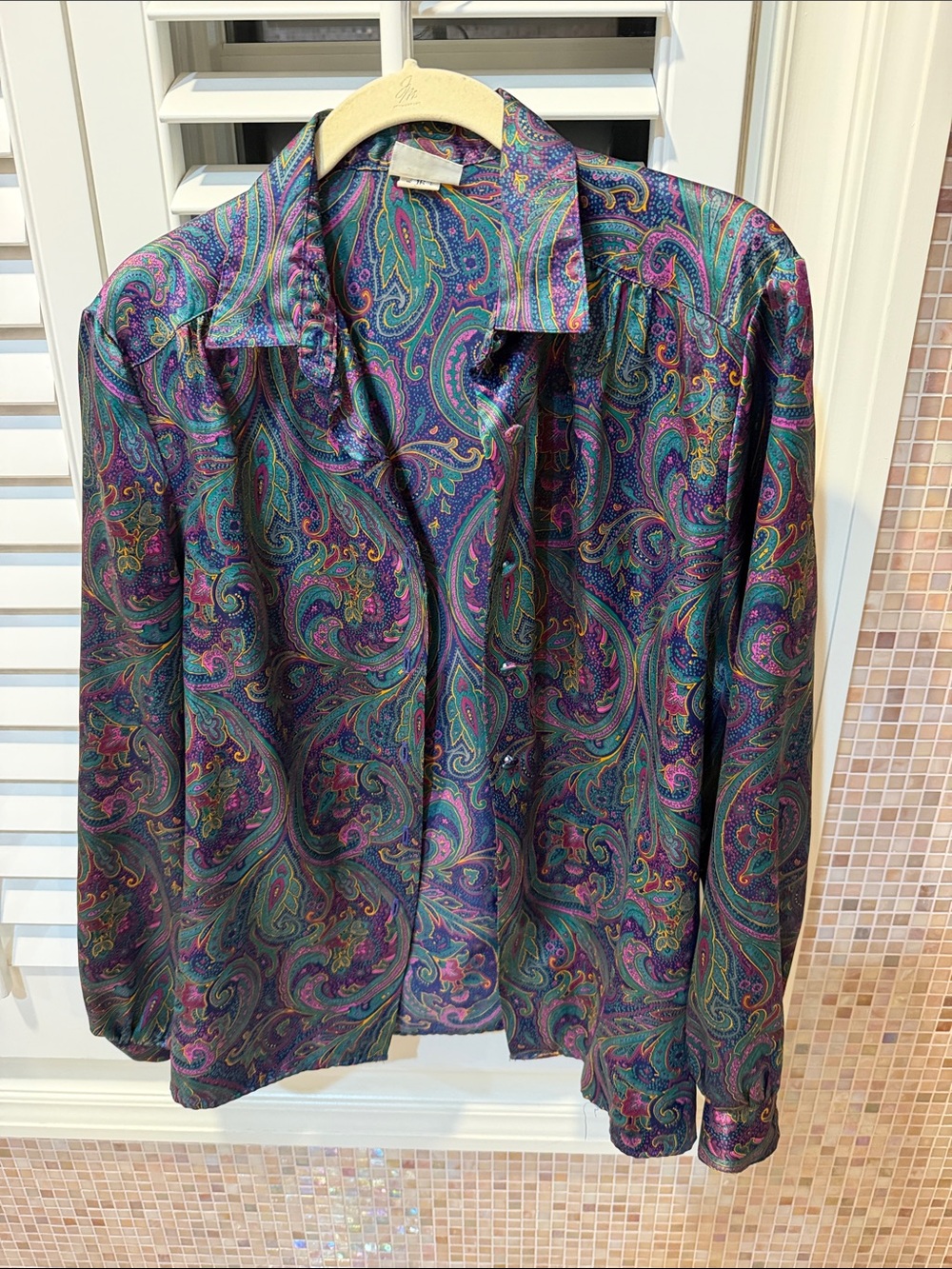 Vintage silk Blend Paisley Button-Up Shirt in Teal & Purple